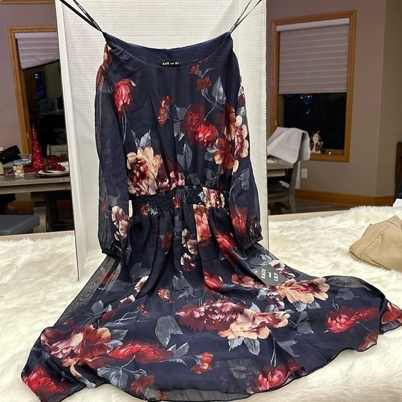 Nwt Kate and Lily navy floral dress size 4 - Picture 1 of 10
